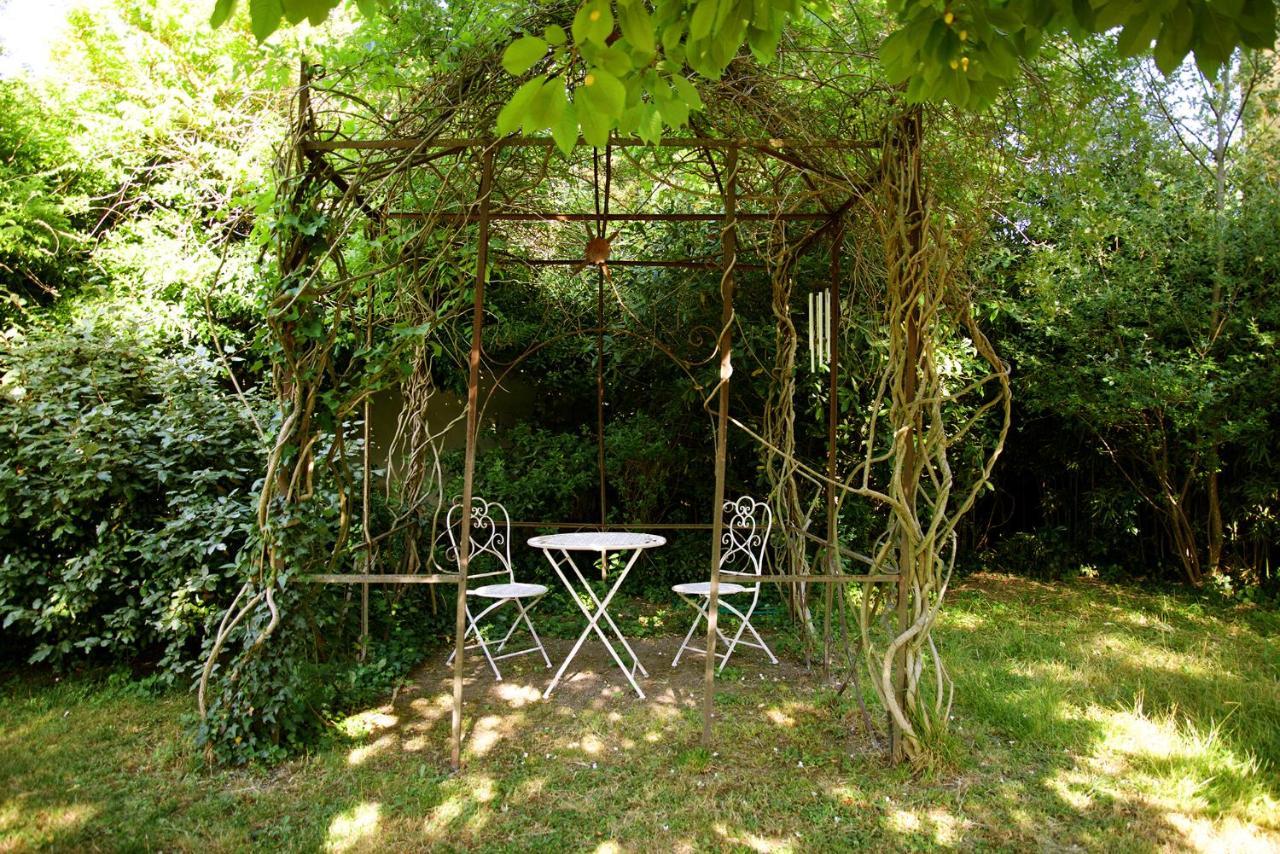 Maison Piloni LʼIsle-sur-la-Sorgue Exterior foto
