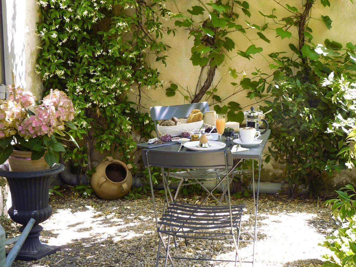 Maison Piloni LʼIsle-sur-la-Sorgue Exterior foto